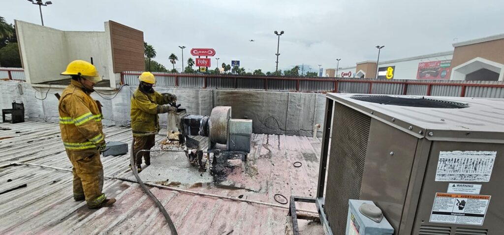 Incendio en cocina de Burger King en Ciudad Victoria desata rápida respuesta de Bomberos