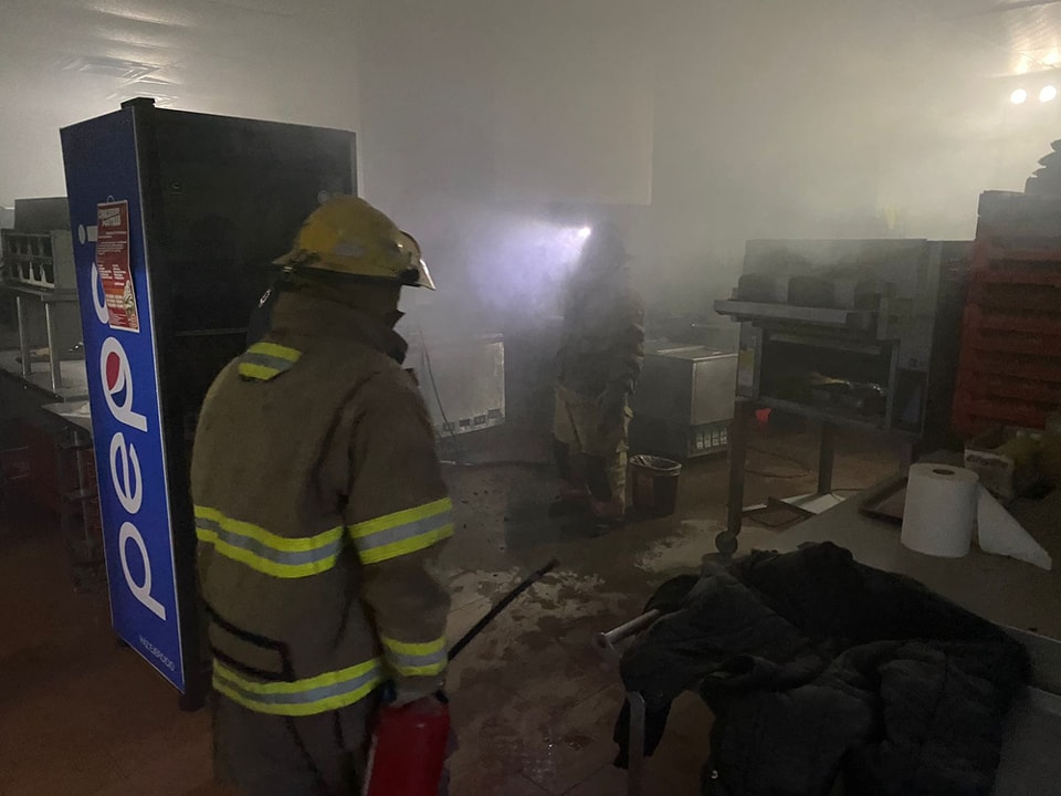 Incendio en cocina de Burger King en Ciudad Victoria desata rápida respuesta de Bomberos