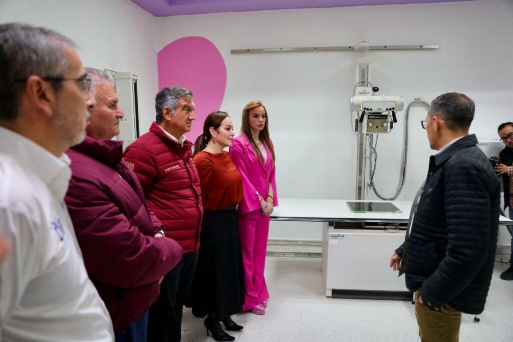 Inaugura Américo Centro de Radiología y supervisa hospitales en Nuevo Laredo