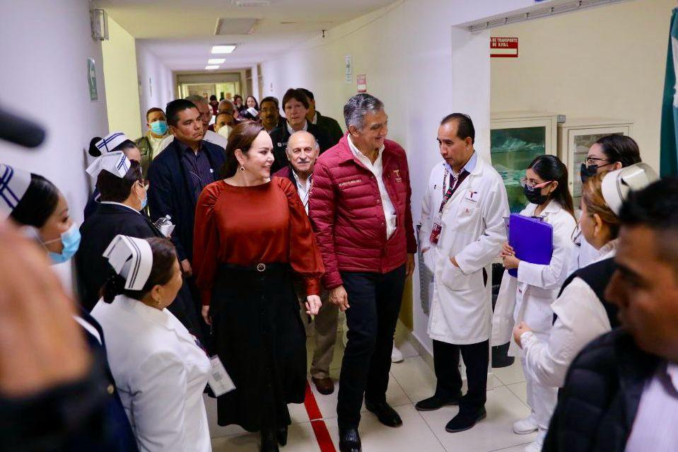 Inaugura Américo Centro de Radiología y supervisa hospitales en Nuevo Laredo