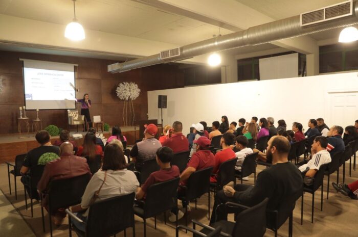 Lleva Gobierno de Nuevo Laredo conferencia de concientización sobre violencia de género en el deporte