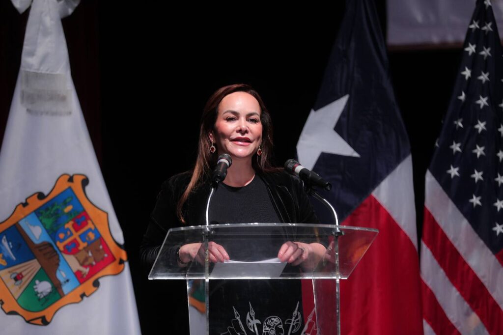 Encabezan alcaldesa Carmen Lilia y secretario de Salud Estatal Vicente Hernández Primer Congreso Médico Binacional