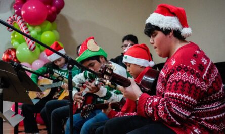 Resuena temporada navideña en escuela de musica del DIF Nuevo Laredo con festival de fin de cursos