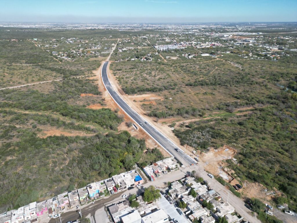 Avanza construcción de Eje Vial al sur de Nuevo Laredo con recursos de REPUVE