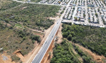 Avanza construcción de Eje Vial al sur de Nuevo Laredo con recursos de REPUVE