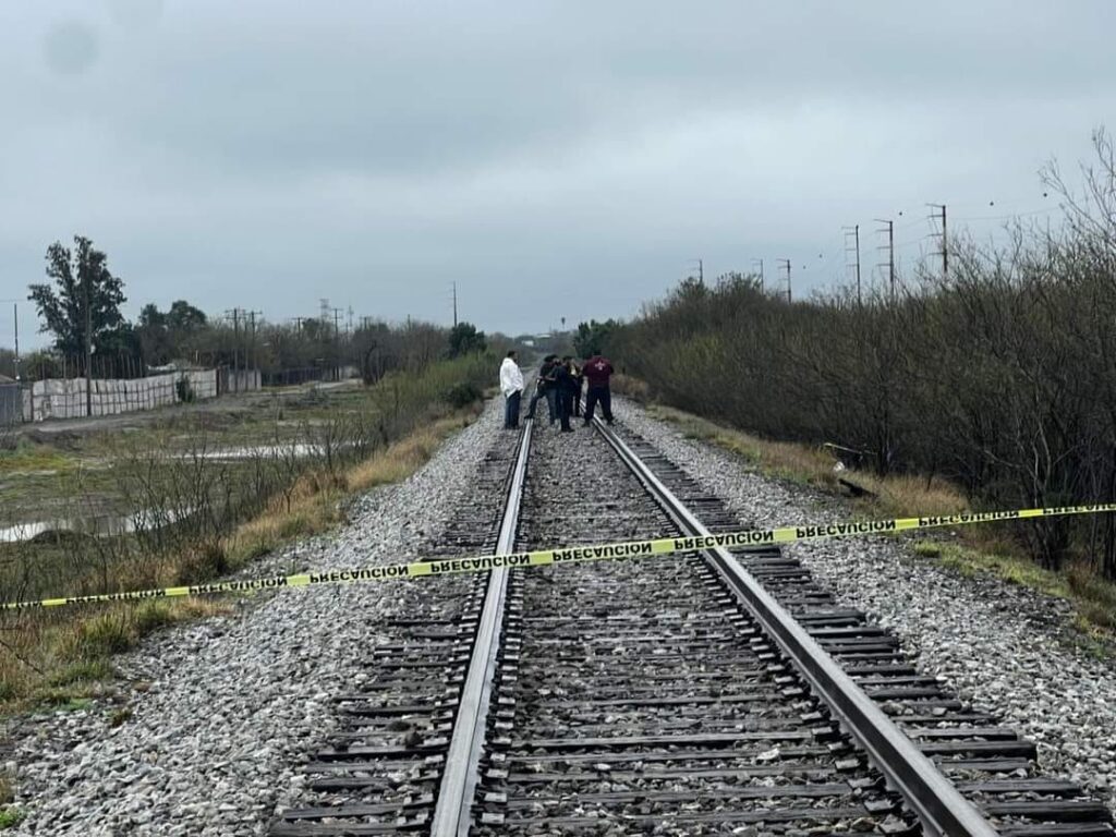 Hallan el cadáver de un hombre en las vías del tren en Reynosa