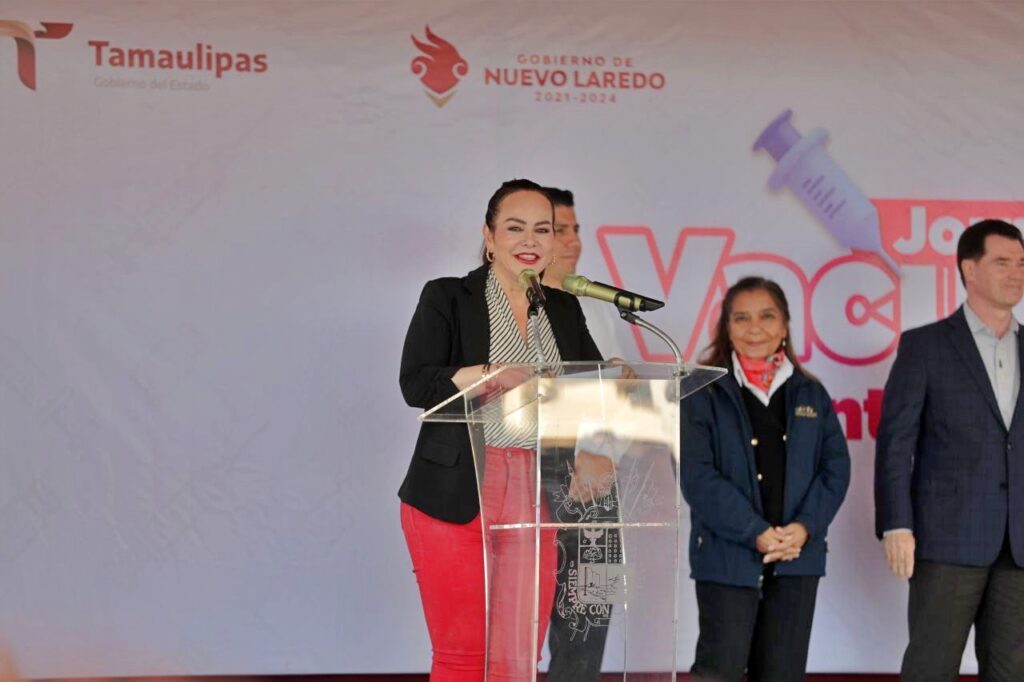 Arranca Carmen Lilia Canturosas campaña de vacunación contra el VPH; Nuevo Laredo único municipio en brindar este beneficio gratuito