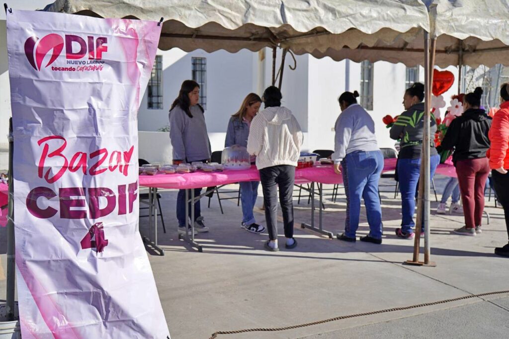 Organiza CEDIF del DIF Nuevo Laredo bazar de San Valentín; invitan a consumir local