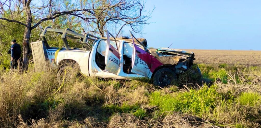 volcadura de patrulla deja 2 muertos y 6 heridos en reynosa