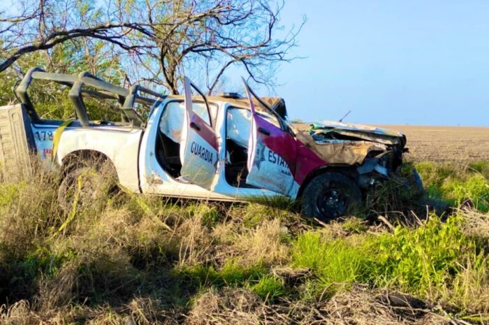 Dos muertos y 6 heridos tras volcadura de patrulla de la Guardia Estatal en Reynosa