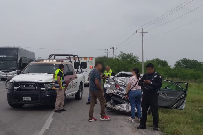 Joven lesionada tras choque en el Libramiento de San Fernando