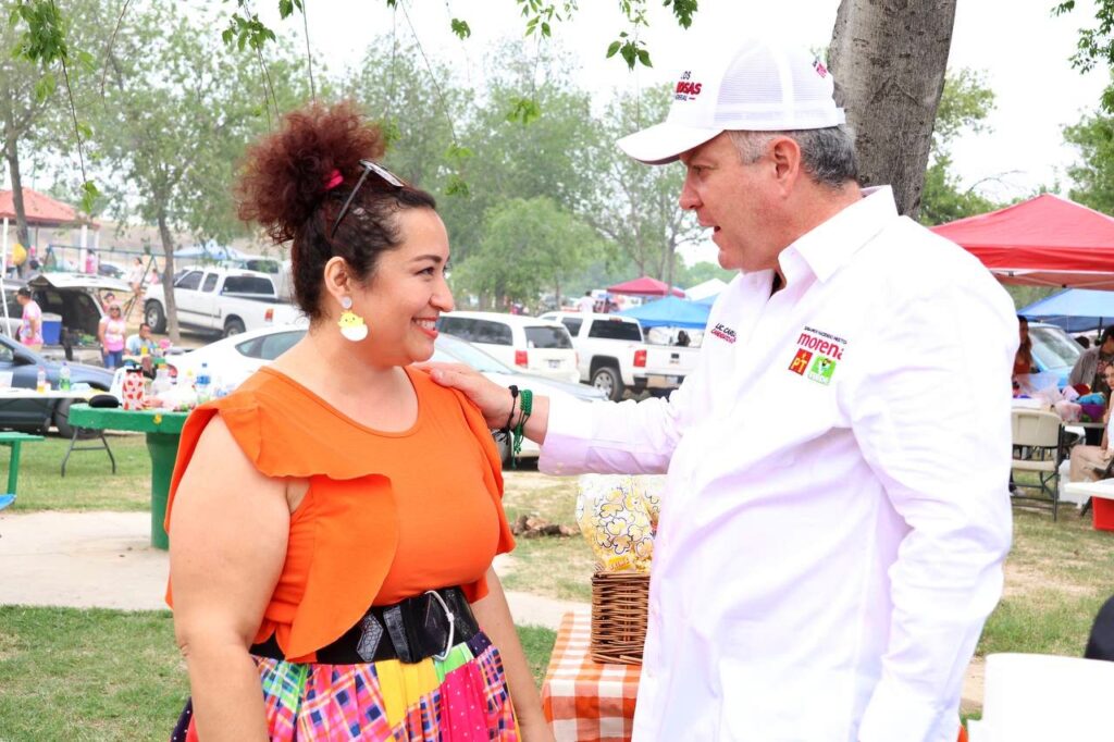 Carlos Canturosas celebra el Domingo de Pascua en Nuevo Laredo