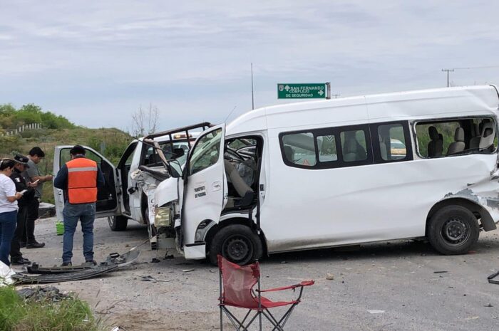 Accidente en Reynosa deja dos heridos y cuantiosos daños