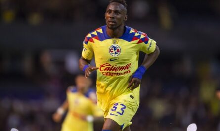 Chivas y América repudian actos racistas contra Quiñones