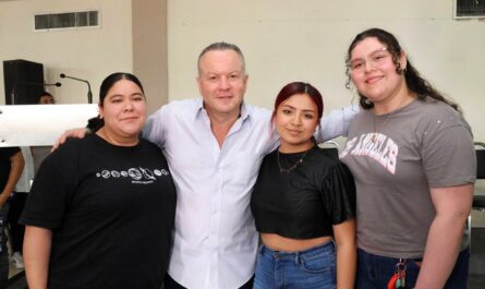 Carlos Canturosas impulsará la educación para un mejor futuro en Nuevo Laredo