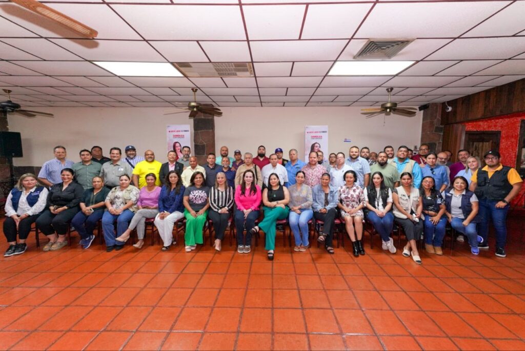 Carmen Lilia Canturosas, comprometida con el bienestar de Nuevo Laredo