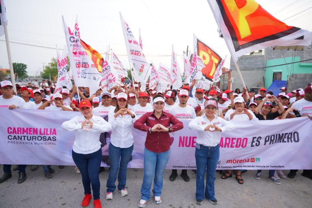 Reciben los Olivos II a Carmen Lilia Canturosas con gran alegría