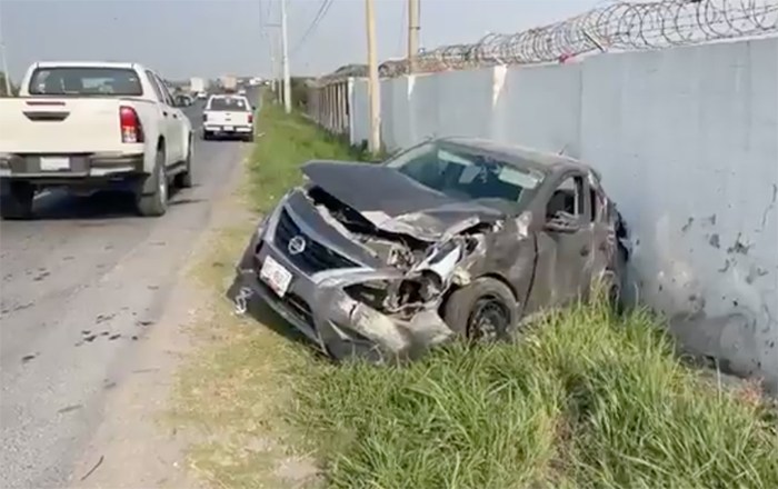 Por celos choca a exesposa y nueva pareja en Reynosa