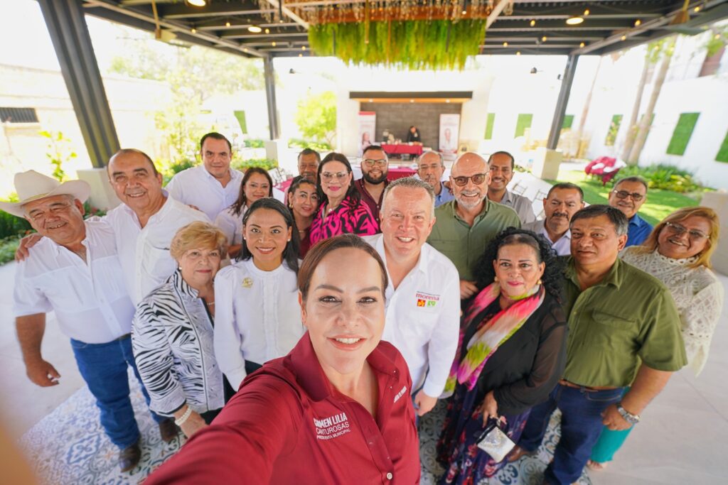 Se suman destacados priístas a proyecto de Carmen Lilia Canturosas Villarreal