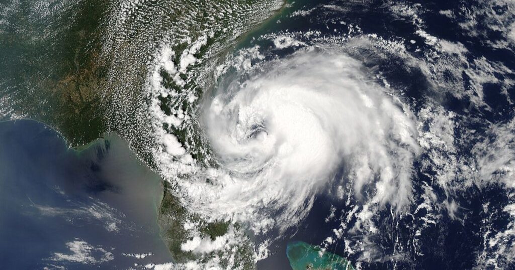 Tormentas y vientos fuertes afectarán Tampico y La Pesca por posible depresión tropical