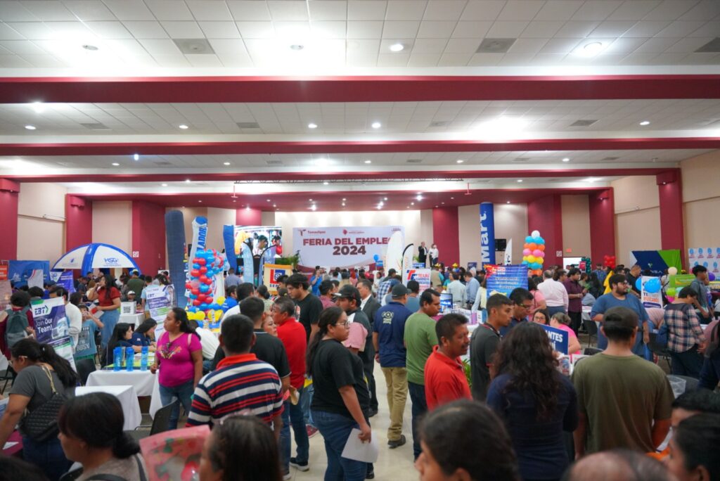 Gobierno de Nuevo Laredo realiza la Feria del Empleo