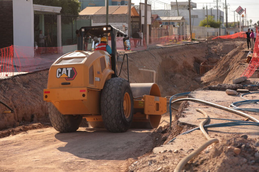 Avanza construcción de Colector Pluvial y Sanitario 15 de Septiembre en Nuevo Laredo