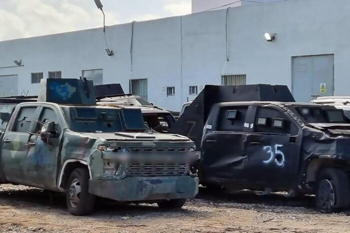 Desmantelan 50 vehículos blindados en Reynosa