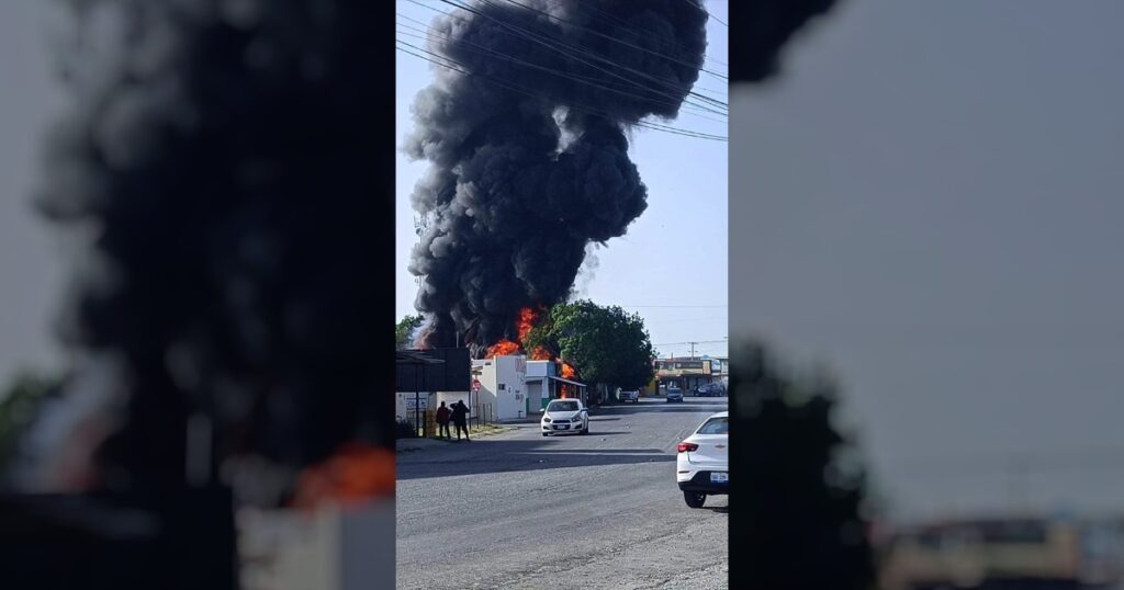 Incendio consume restaurante "Mi Parrillada" en Ciudad Victoria