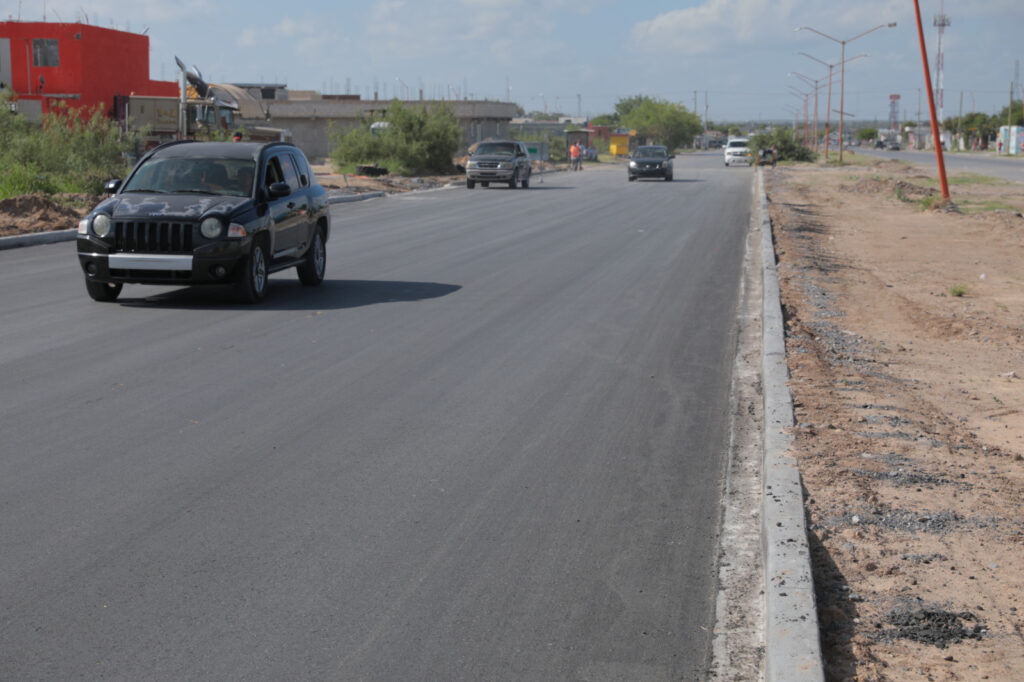 Gobierno de Nuevo Laredo mejora accesos a Valles de Anáhuac con recursos de REPUVE