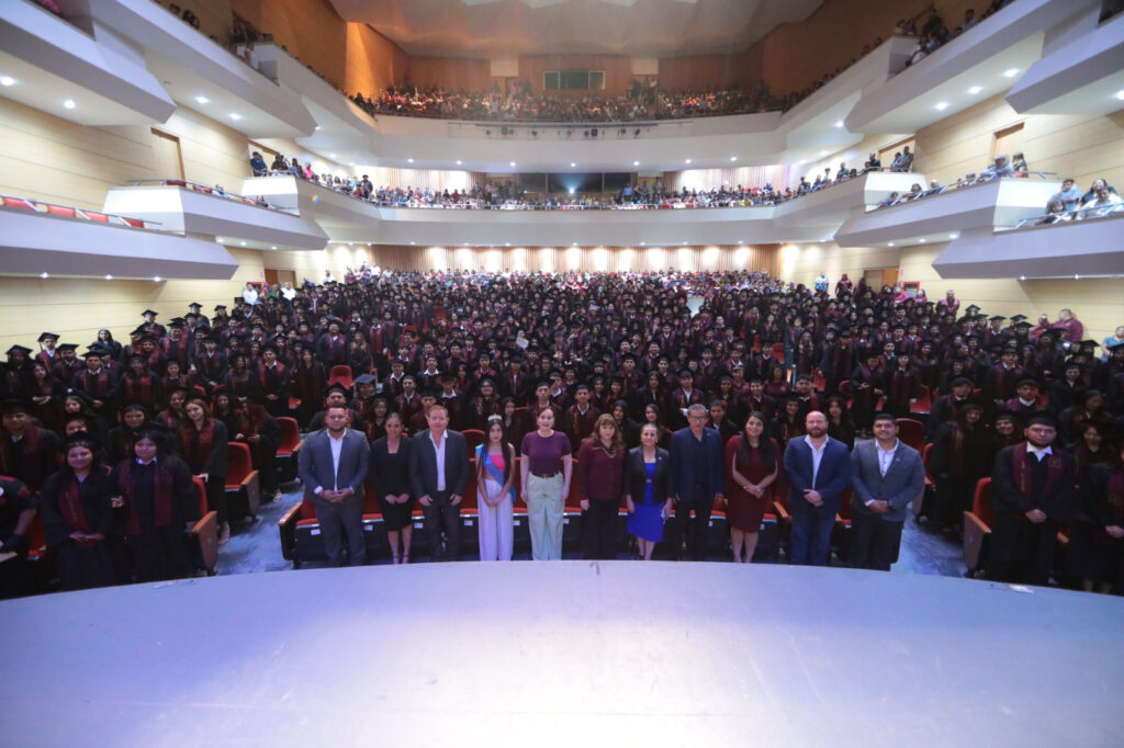 Culminan sus estudios más de 600 alumnos de la Preparatoria Municipal “José Vasconcelos”