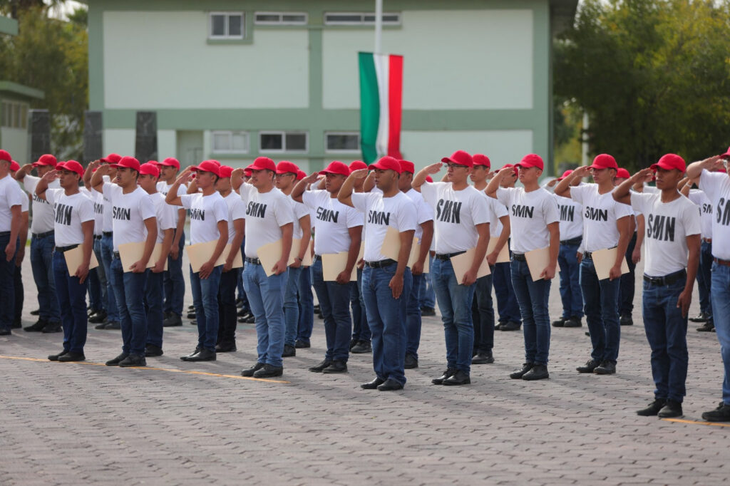 Exhortan a jóvenes de Nuevo Laredo a tramitar su Cartilla Militar