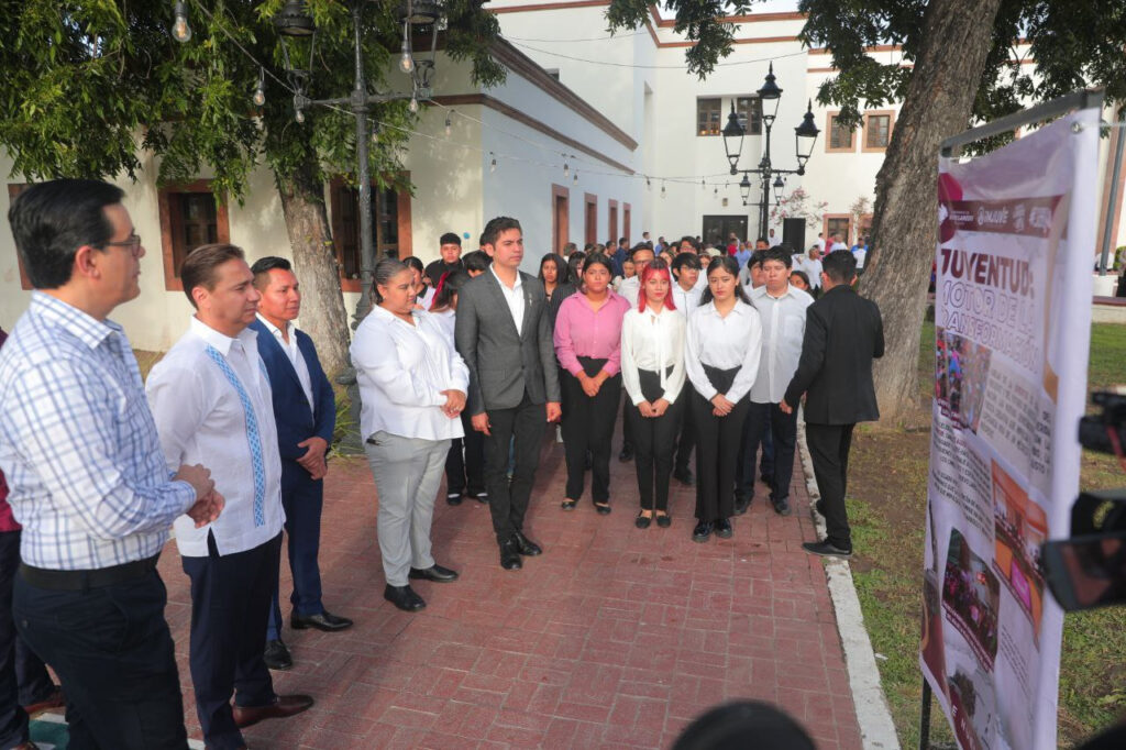 Reconoce Gobierno Municipal aportación de jóvenes al desarrollo de Nuevo Laredo