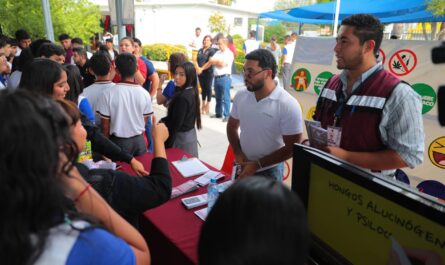 Gobierno de Nuevo Laredo brinda talleres sobre salud mental y prevención de adicciones en instituciones educativas