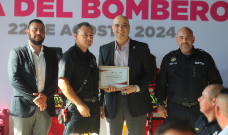 Conmemora Gobierno Municipal Laredo Día del Bombero con emotivo reconocimiento a elementos de Nuevo Laredo