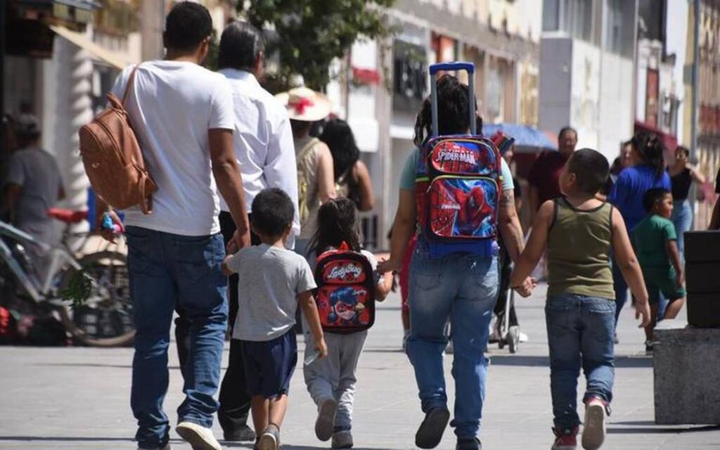 Más de 662 mil estudiantes regresan a clases en Tamaulipas