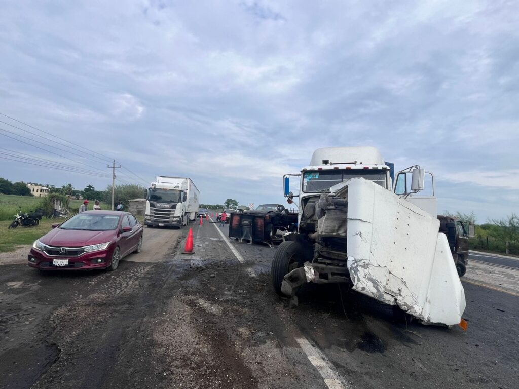 Choque en la carretera Tampico-Mante deja un muerto