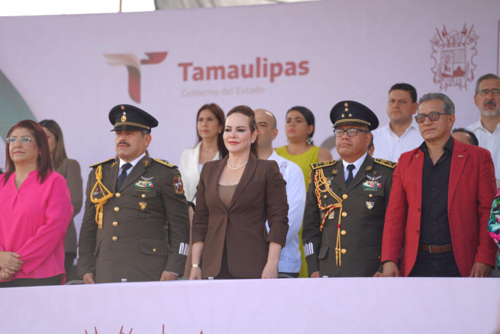 Encabeza alcaldesa Carmen Lilia Canturosas actividades conmemorativas por 214 aniversario de la Independencia de México