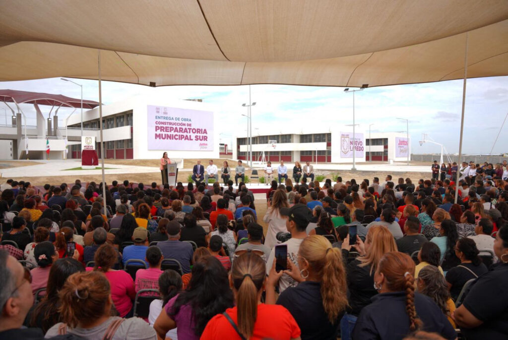 Agradecen padres de familia y estudiantes esfuerzo del Gobierno de Nuevo Laredo en favor de la educación