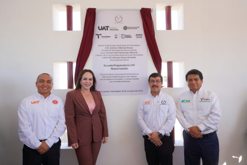 Inauguran alcaldesa Carmen Lilia Canturosas y rector Dámaso Anaya primera preparatoria UAT en Nuevo Laredo