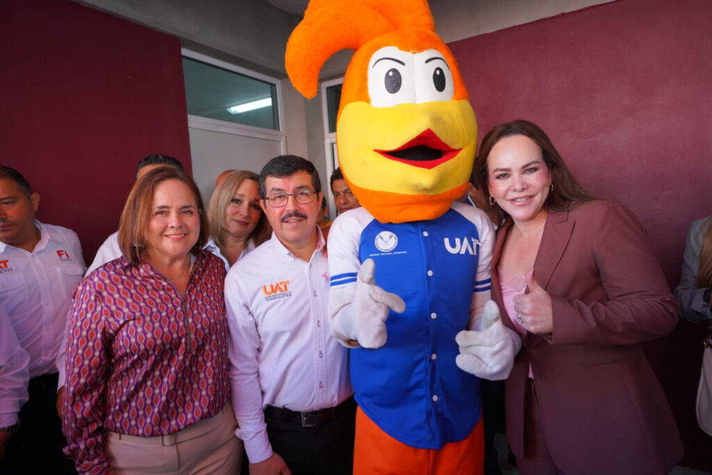 Apertura de nueva prepa UAT en Nuevo Laredo es histórica; Reconoce comunidad labor de alcaldesa Carmen Lilia Canturosas