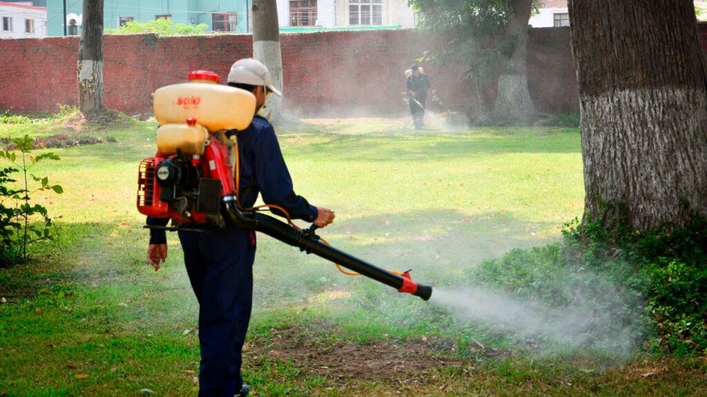 Fumigaciones reducen en 63% los casos de dengue en Tamaulipas