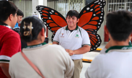 Invita Gobierno de Nuevo Laredo a instituciones educativas a solicitar stand “Monarcas en Vuelo” para promover la conservación de mariposa monarca