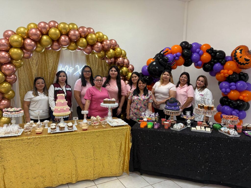 Exhibición de repostería y globoflexia en CEDIF Nuevo Laredo: Alumnas muestran su talento y progreso