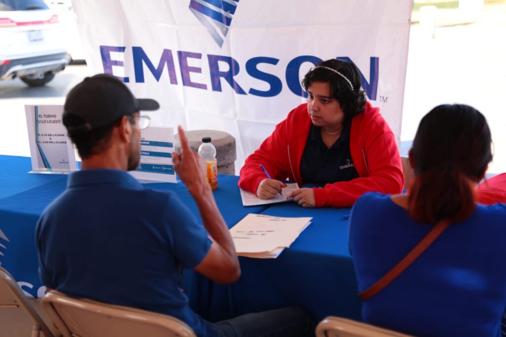 Ofrecen más de 300 vacantes a través de "Empleo en tu Colonia" en Nuevo Laredo