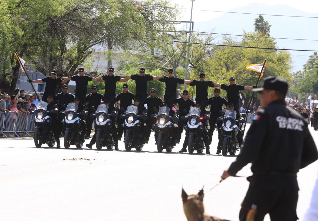 Encabeza Américo Villarreal desfile por el 114 Aniversario del Inicio de la Revolución Mexicana