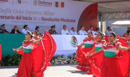 Encabeza Américo Villarreal desfile por el 114 Aniversario del Inicio de la Revolución Mexicana