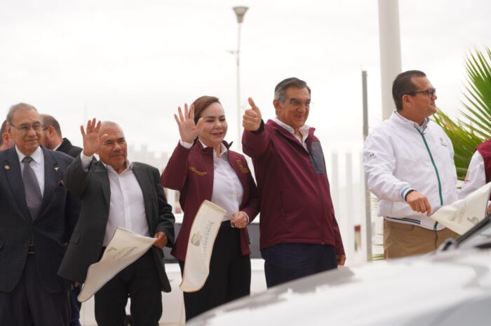 Gobernador Américo Villarreal y alcaldesa Carmen Lilia Canturosas dan banderazo de arranque a operativo Héroes Paisanos en Nuevo Laredo