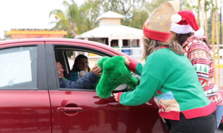 Responde ciudadanía al llamado del “Juguetón 2024” y acude a donar al Zoológico de Nuevo Laredo