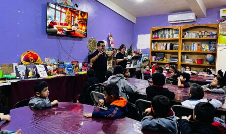 Nuevo Laredo fomenta la lectura con biblioteca itinerante