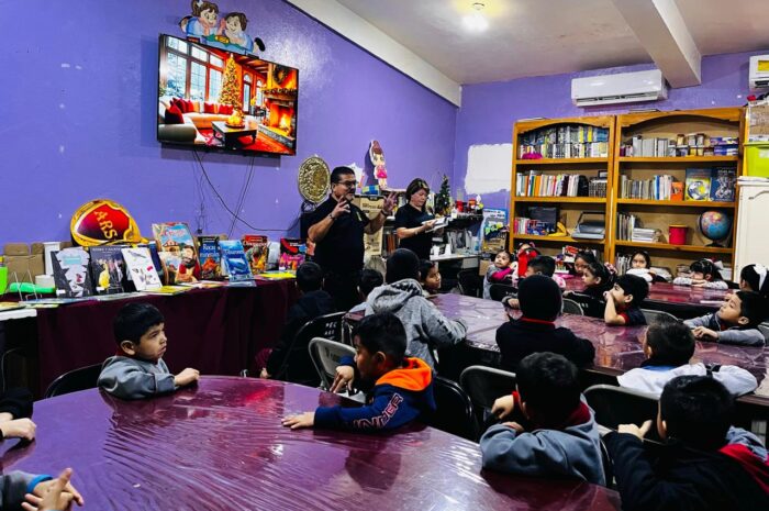 Gobierno de Nuevo Laredo lleva cultura a escuelas a través de la Biblioteca Itinerante